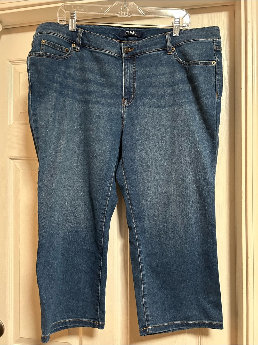 Chaps Women's Medium Blue Cropped Straight Jeans